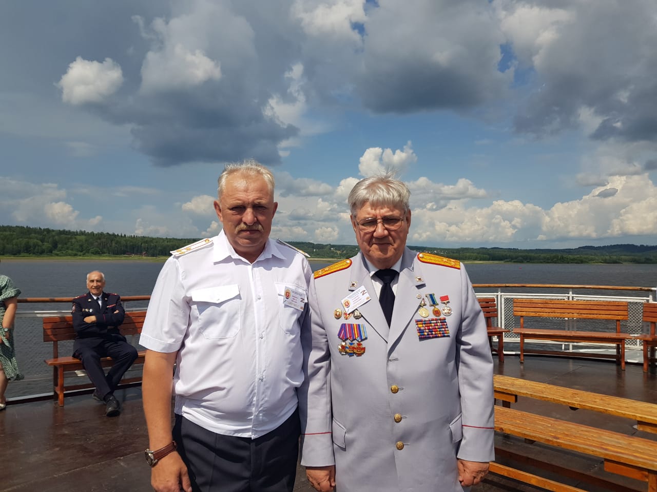 Из дальних странствий возвратясь